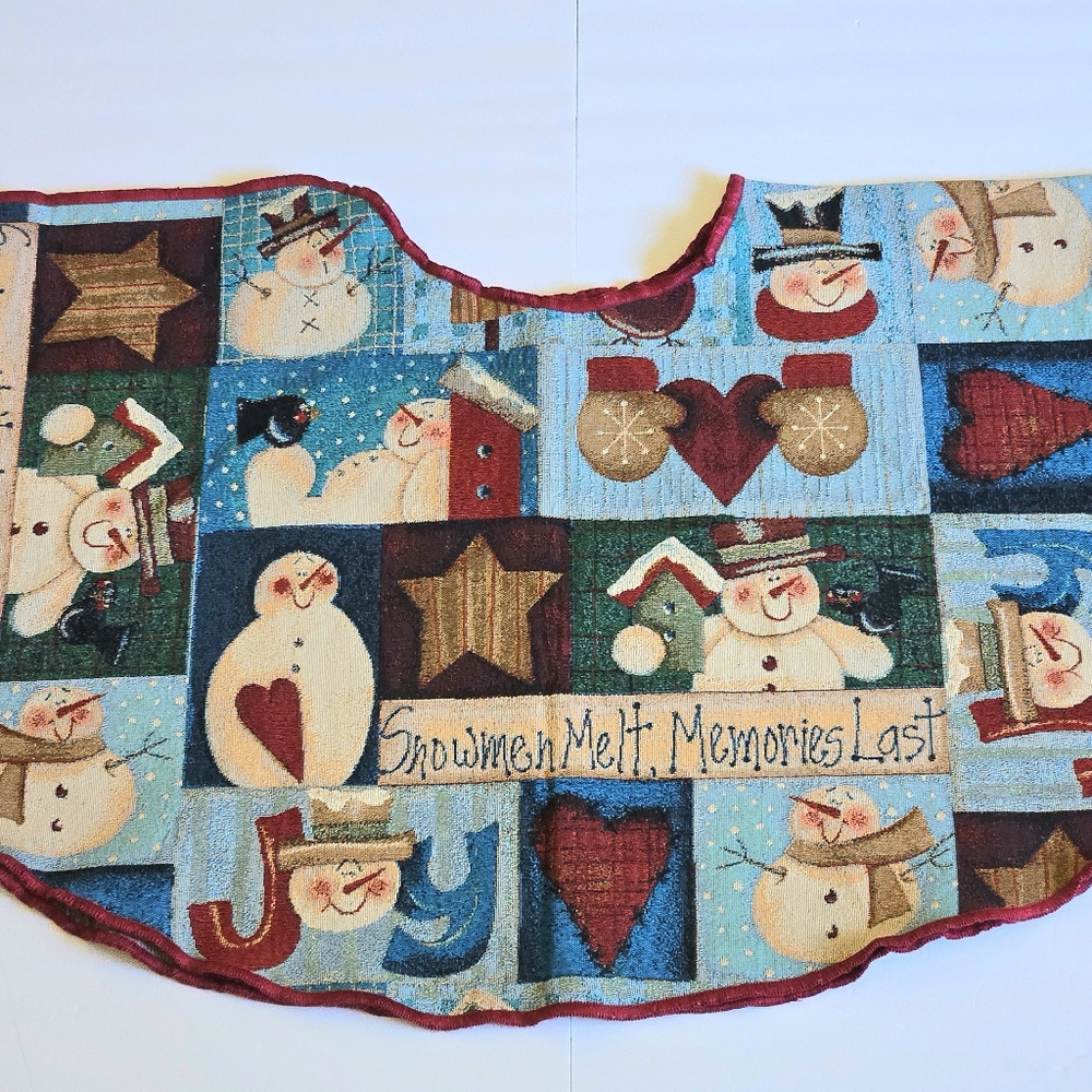 VTG 2001 Mohawk Home Tapestry Patchwork Christmas Tree Skirt Snowmen Melt 50"